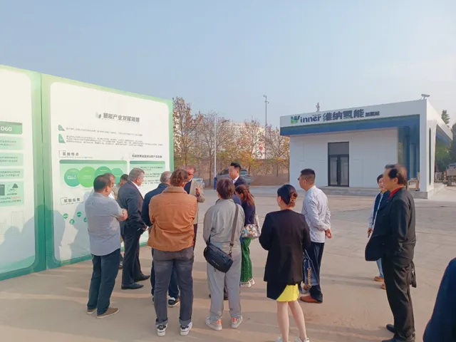 塞浦路斯考察团到访维纳氢能长庆加氢站